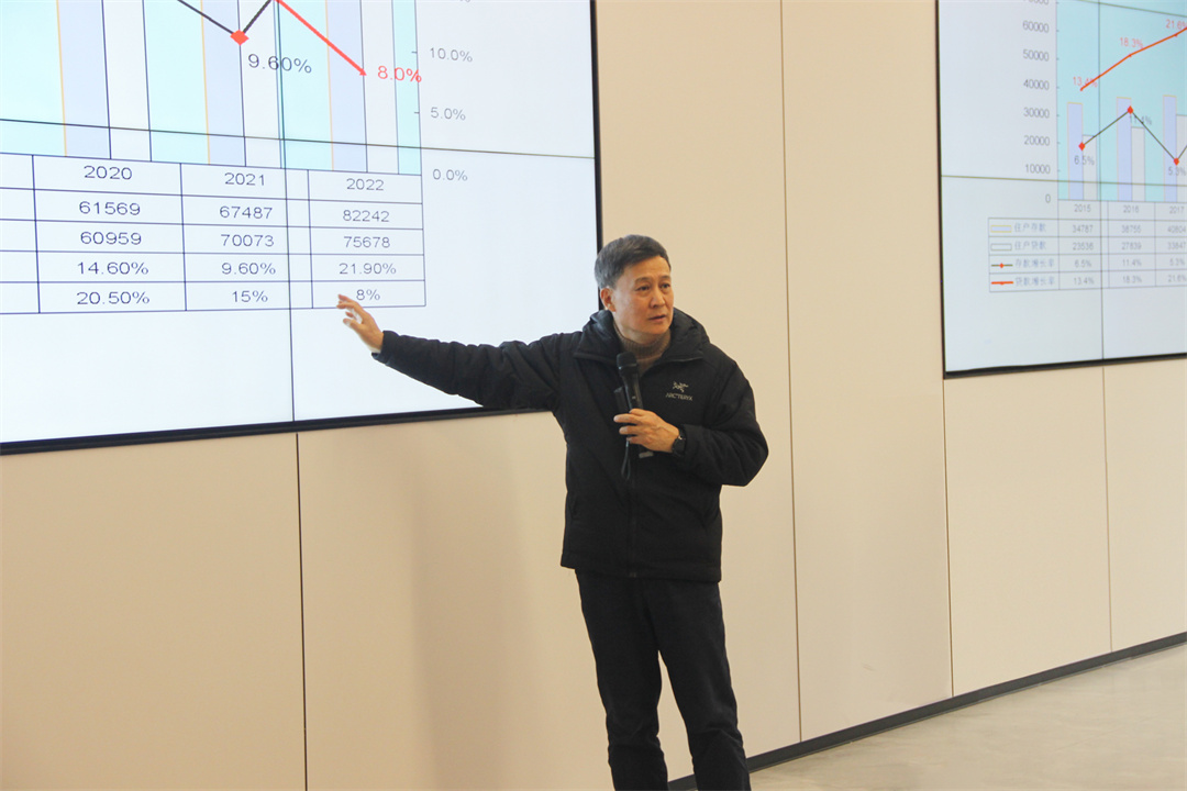 17103121324142116i5f.jpg IMG_0212-P掉桌面.jpg