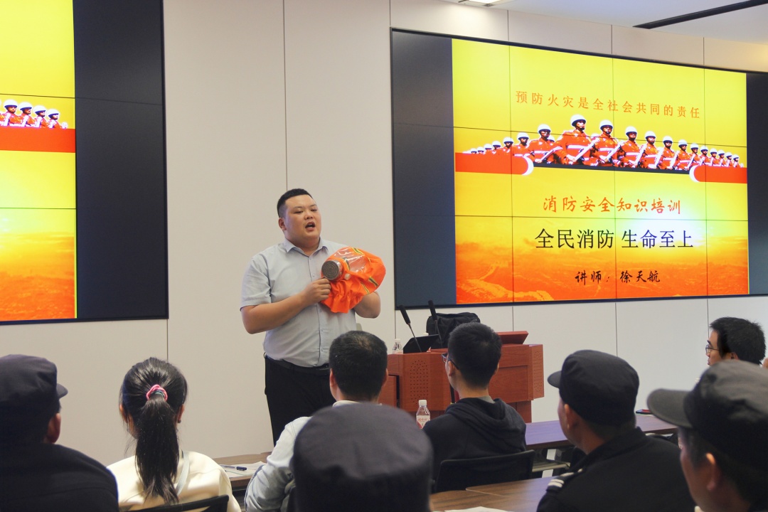 1733274773453670hcX0.jpg IMG_6320_副本換背景.jpg